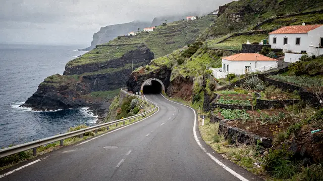 A West Madeira Day Trip: Cabo Girão, Porto Moniz and Ponta do Pargo